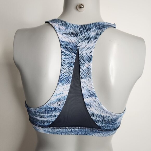 Lululemon Invigorate Bra Mesh in Scape Multi - Picture 3 of 11